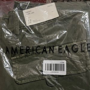 American Eagle baggy olive green cargo pants size 12 Regular